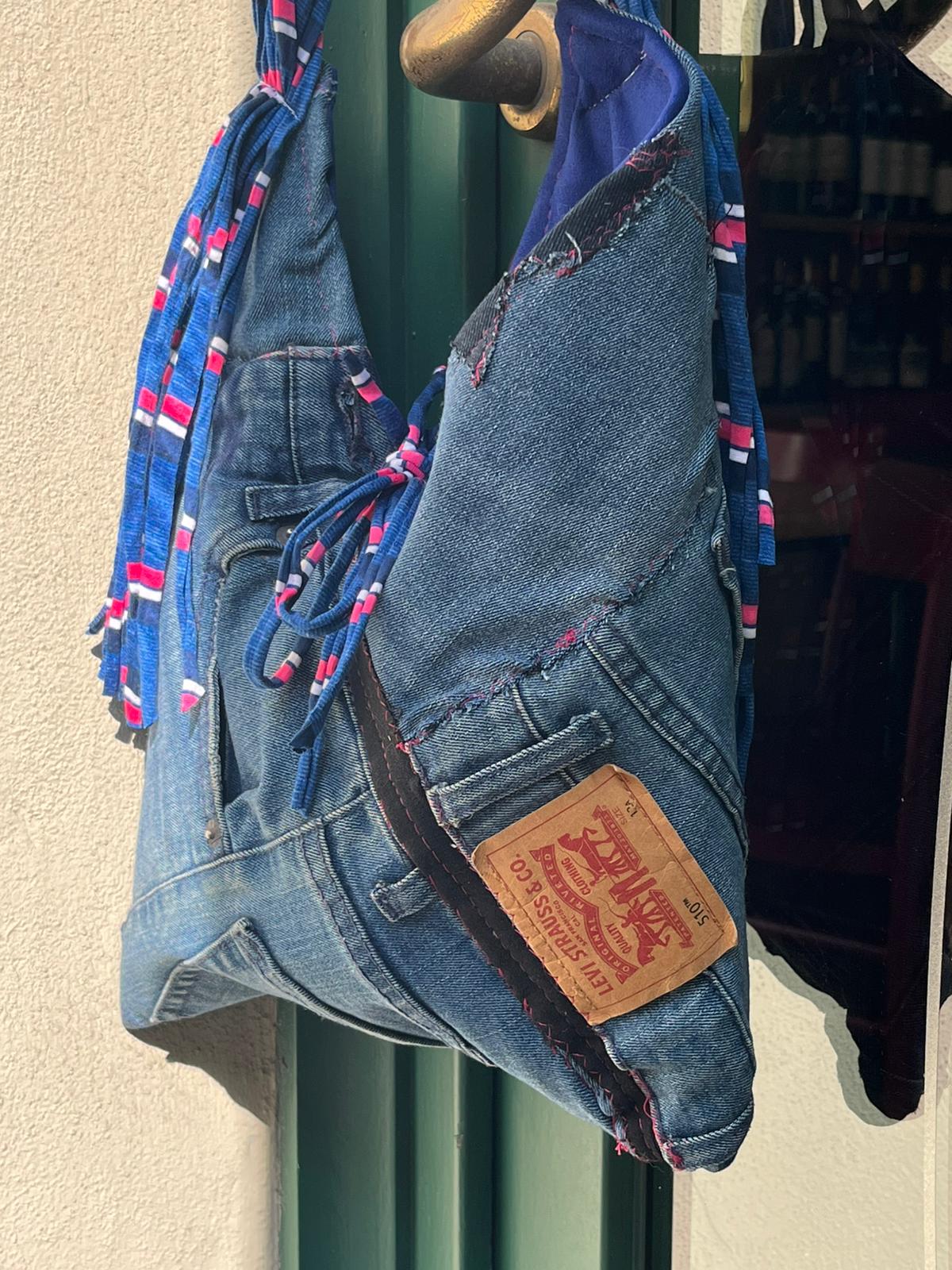 Levis 510 - Tracolla treccia