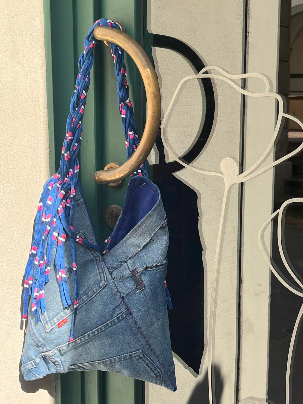 Levis 510 - Tracolla treccia