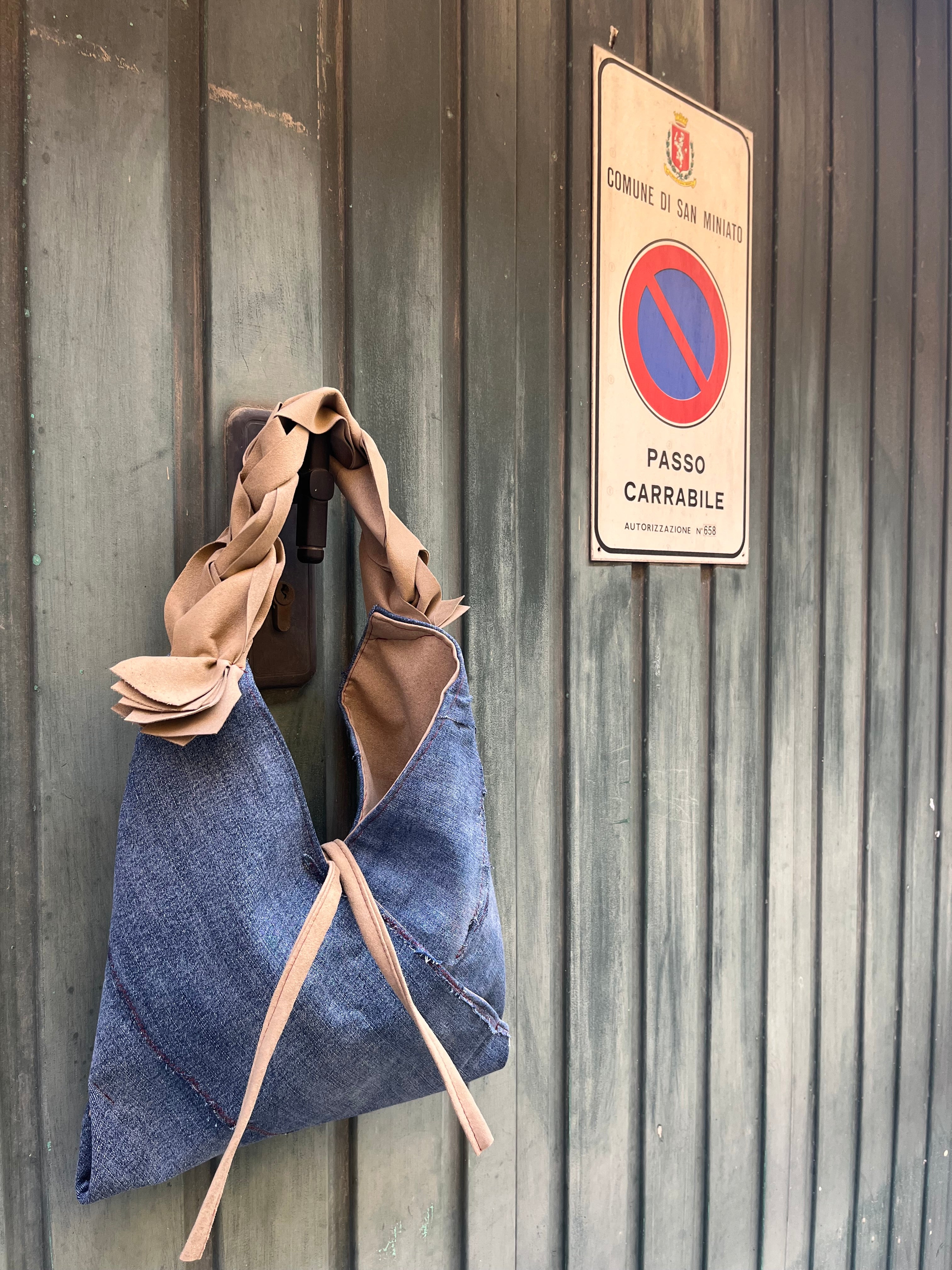 Jeans e Treccia suede