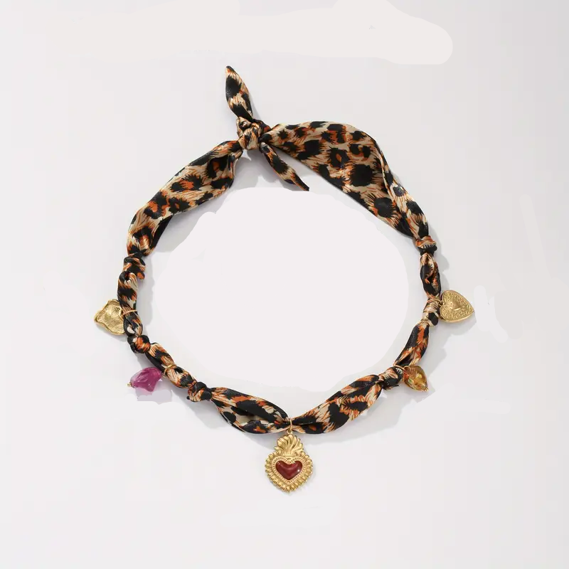 Foulard maculato: cuore sacro