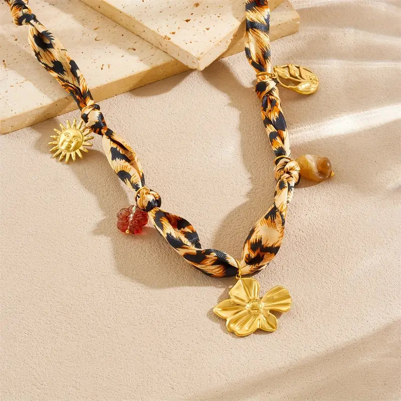 Foulard maculato: fiore