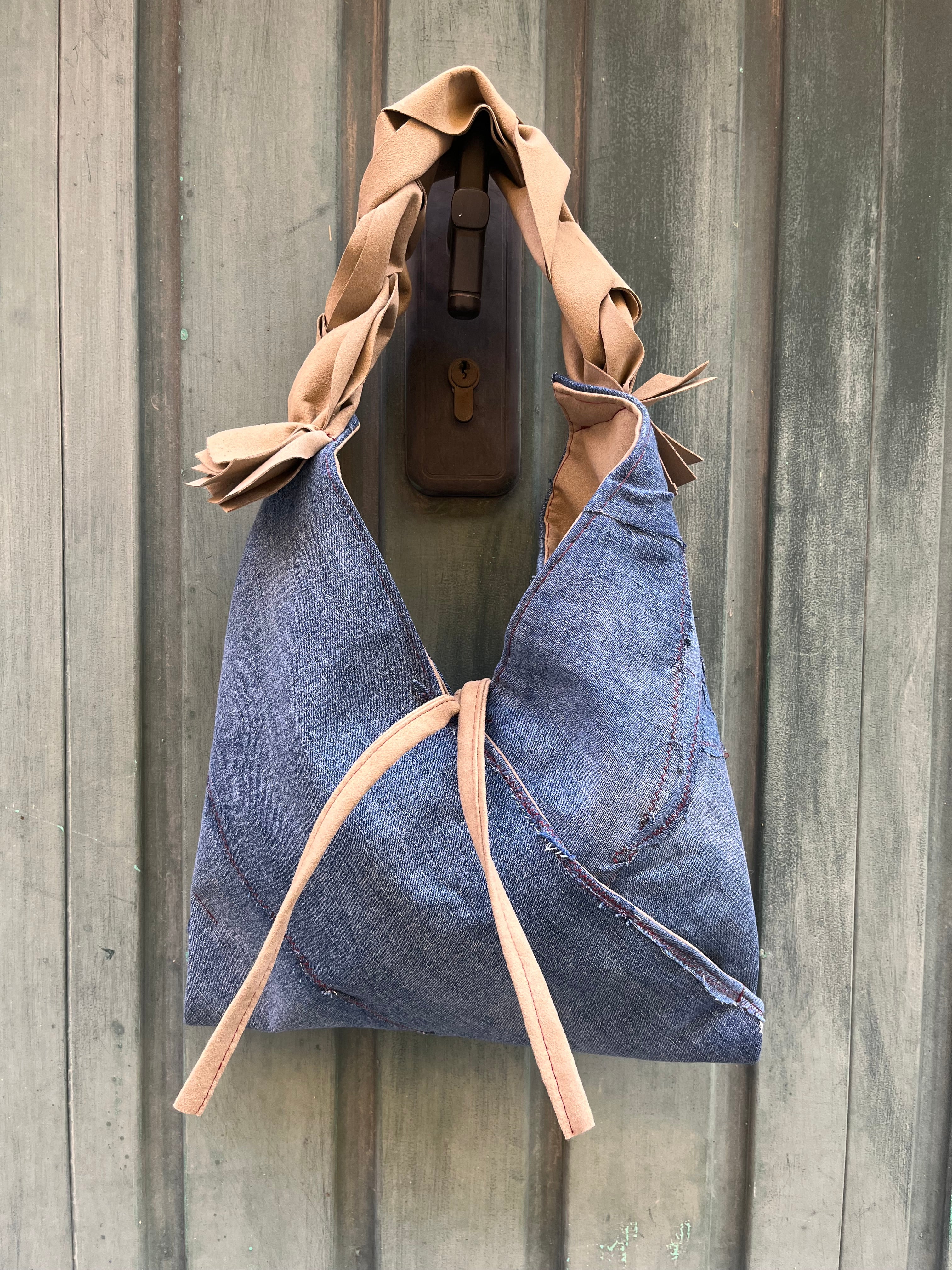 Jeans e Treccia suede