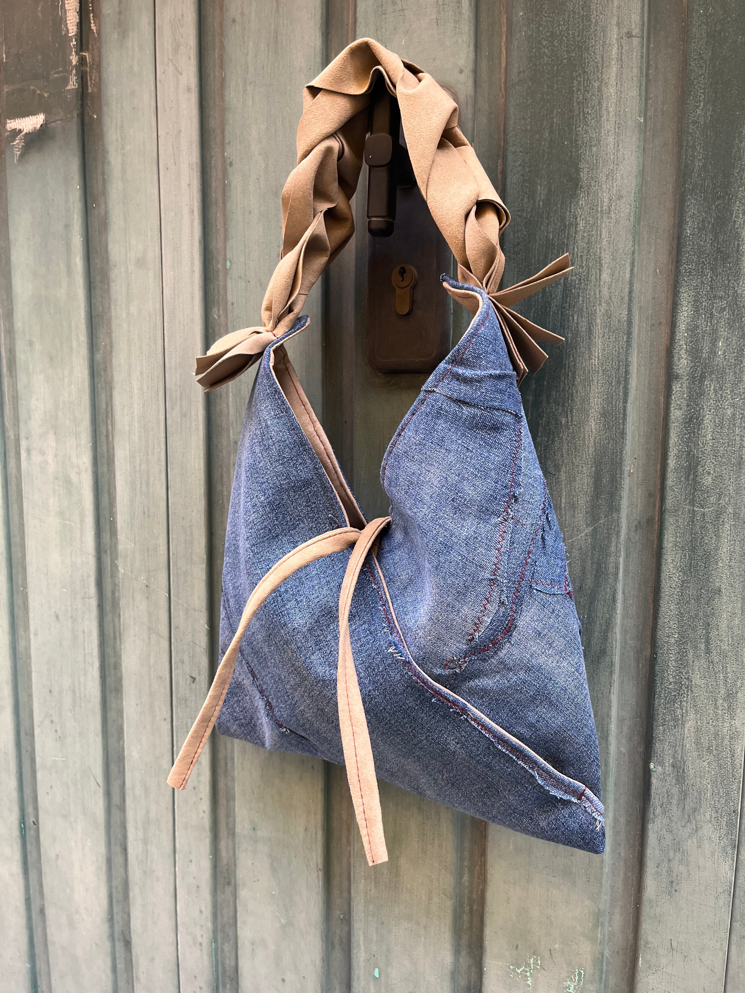 Jeans e Treccia suede